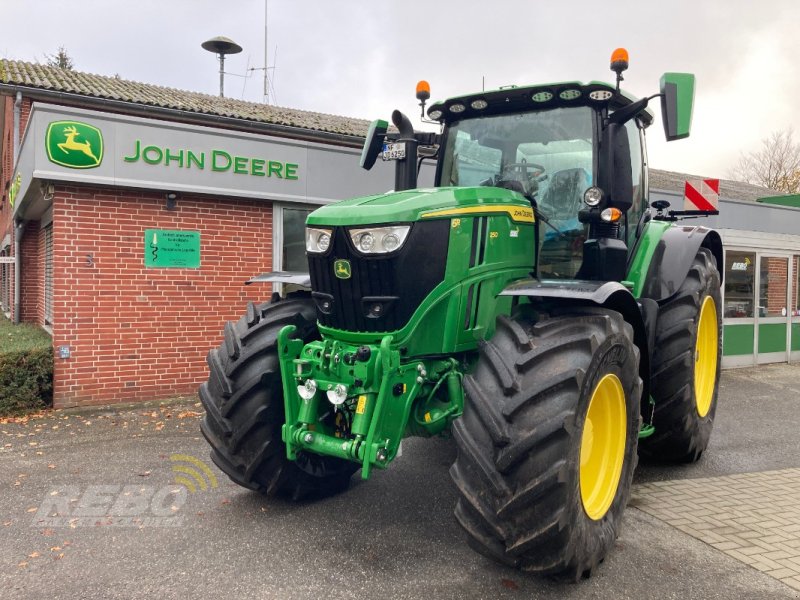 Traktor des Typs John Deere 6R250, Gebrauchtmaschine in Bordelum (Bild 1)