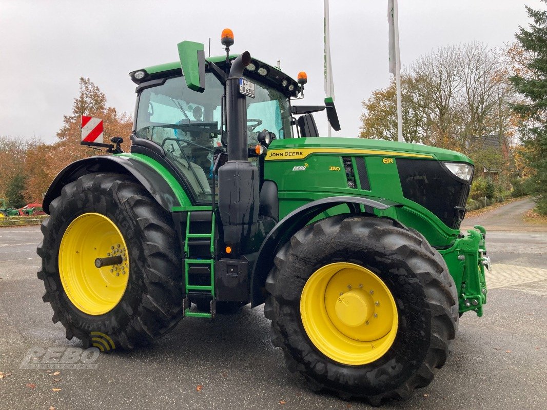 Traktor typu John Deere 6R250, Gebrauchtmaschine v Bordelum (Obrázek 4)