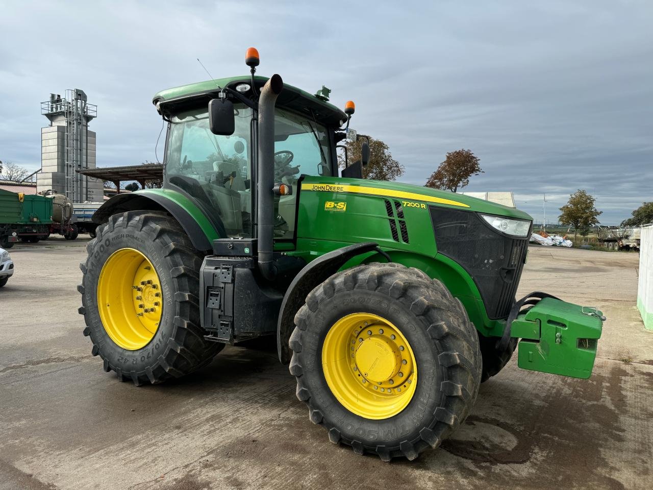 Traktor of the type John Deere 7200 R, Gebrauchtmaschine in Könnern (Picture 5)