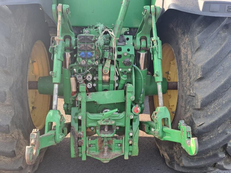 Traktor tip John Deere 7200R, Gebrauchtmaschine in SAINT GENEST D'AMBIERE (Poză 5)