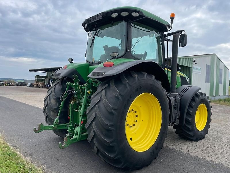 Traktor Türe ait John Deere 7230 R, Gebrauchtmaschine içinde Steinau  (resim 3)