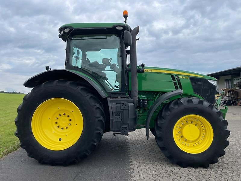 Traktor del tipo John Deere 7230 R, Gebrauchtmaschine en Steinau  (Imagen 2)