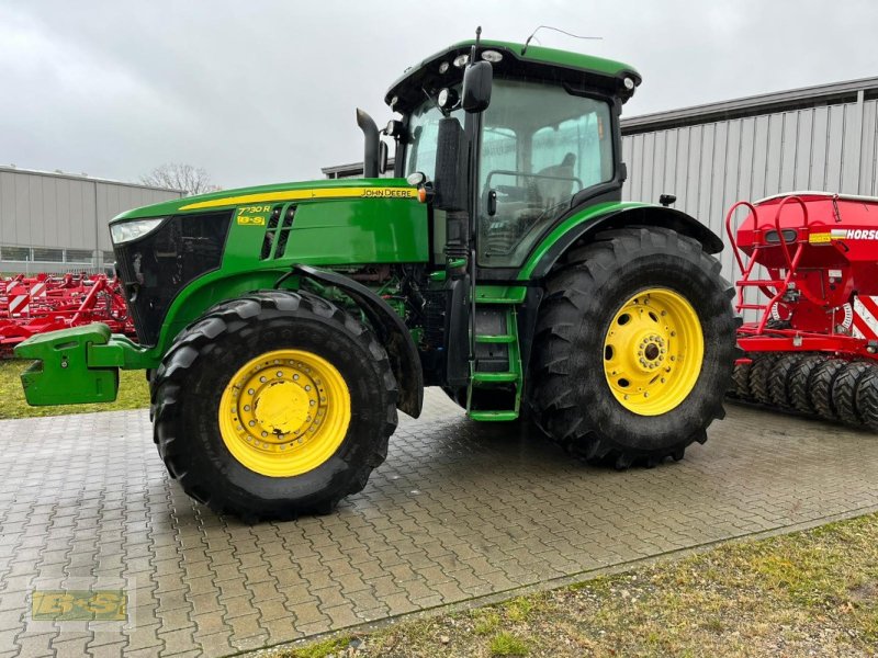 Traktor Türe ait John Deere 7230R ALLRADTRAKTOR, Gebrauchtmaschine içinde Neustadt Dosse (resim 1)