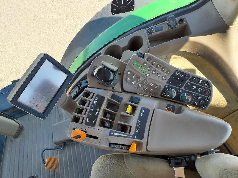 Traktor tip John Deere 7230R, Gebrauchtmaschine in COULONGES SUR L'AUTI (Poză 10)