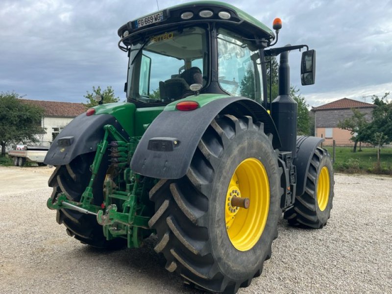 Traktor tip John Deere 7230R, Gebrauchtmaschine in CHAUMESNIL (Poză 4)