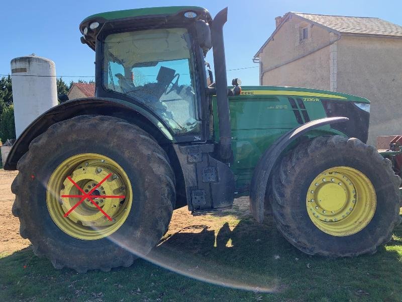 Traktor des Typs John Deere 7230R, Gebrauchtmaschine in SAINT GENEST D'AMBIERE (Bild 3)