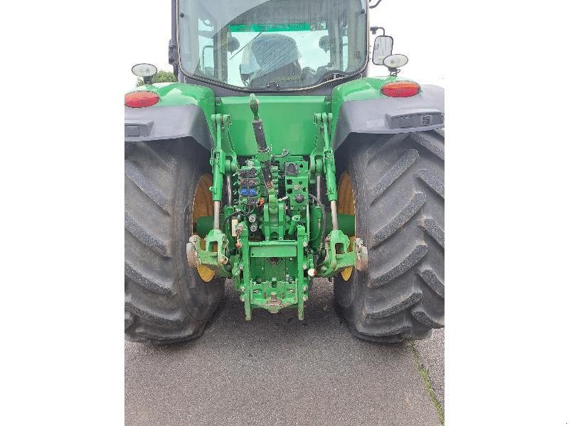 Traktor van het type John Deere 7230R, Gebrauchtmaschine in SAINT GENEST D'AMBIERE (Foto 8)