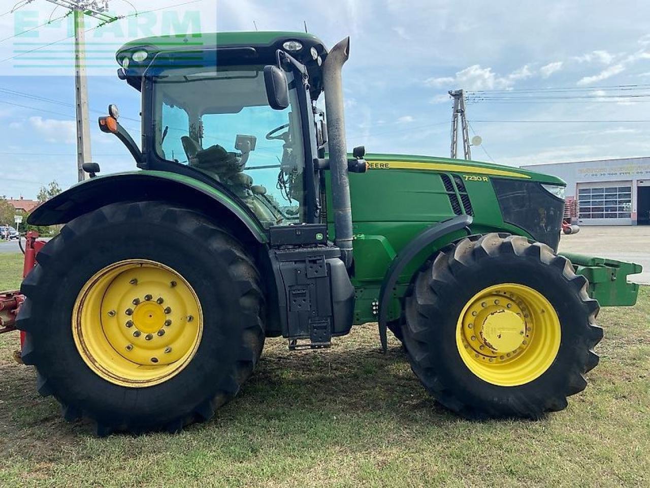 Traktor типа John Deere 7230r, Gebrauchtmaschine в SZEGED (Фотография 4)