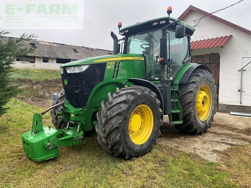 Traktor a típus John Deere 7230r, Gebrauchtmaschine ekkor: SZEGED