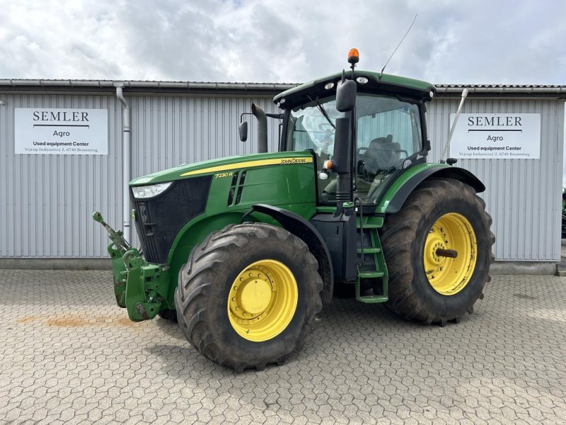 Traktor typu John Deere 7230R, Gebrauchtmaschine v Bramming