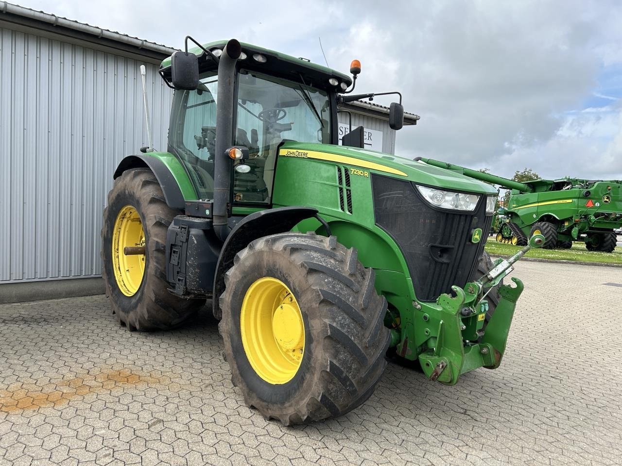 Traktor Türe ait John Deere 7230R, Gebrauchtmaschine içinde Bramming (resim 8)