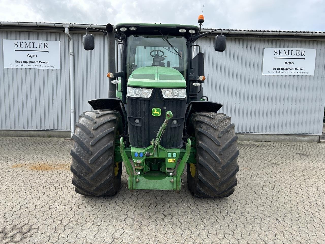 Traktor typu John Deere 7230R, Gebrauchtmaschine w Bramming (Zdjęcie 2)