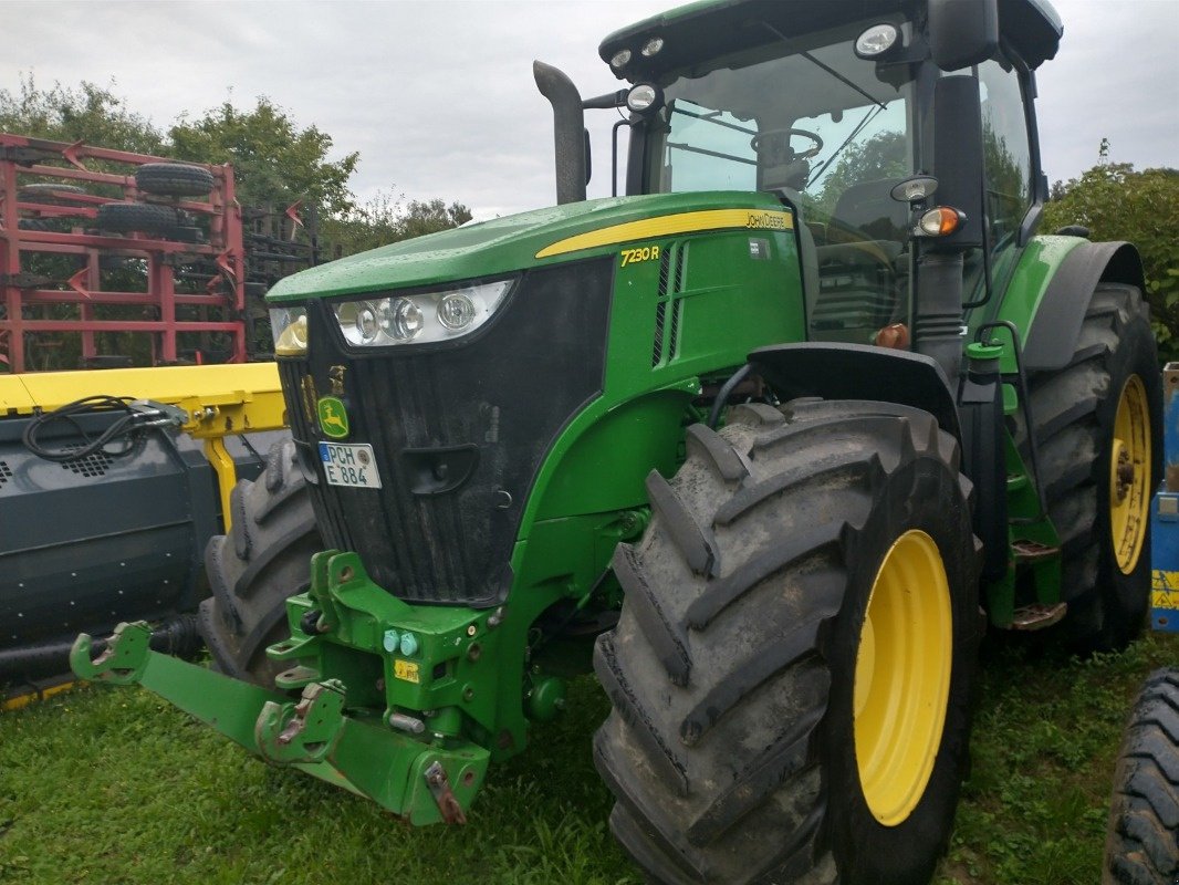 Traktor del tipo John Deere 7230R, Gebrauchtmaschine en Plau am See / OT Klebe (Imagen 1)