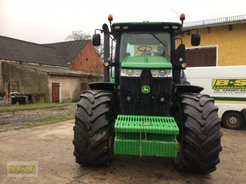 Traktor typu John Deere 7230R, Gebrauchtmaschine v Neustadt Dosse (Obrázok 3)