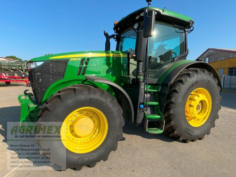 Traktor of the type John Deere 7250 R, Gebrauchtmaschine in Weißenschirmbach