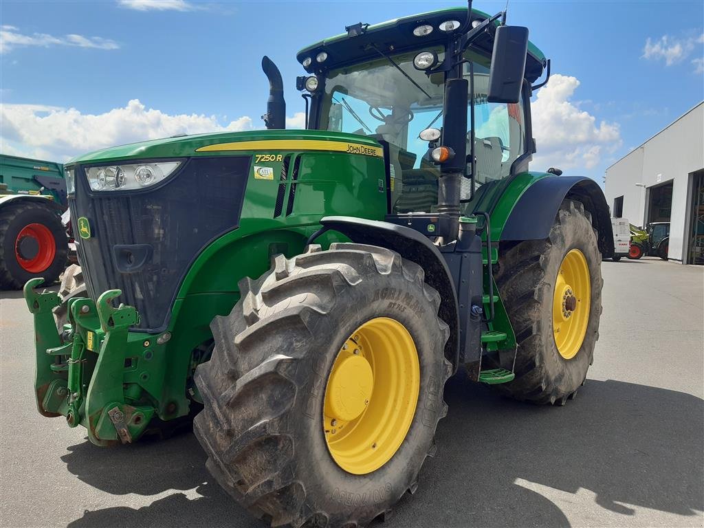 Traktor του τύπου John Deere 7250R, Gebrauchtmaschine σε Grimma (Φωτογραφία 2)