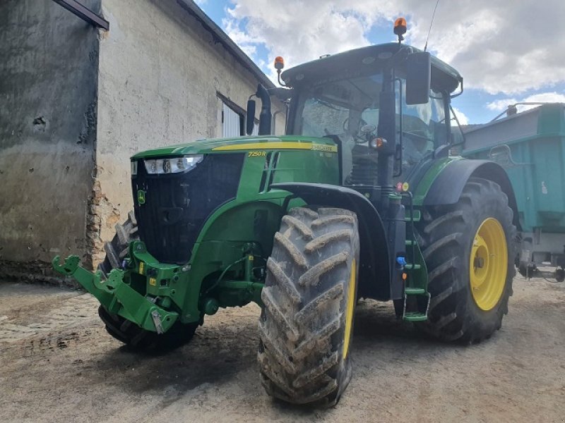 Traktor του τύπου John Deere 7250R, Gebrauchtmaschine σε PITHIVIERS Cedex (Φωτογραφία 1)