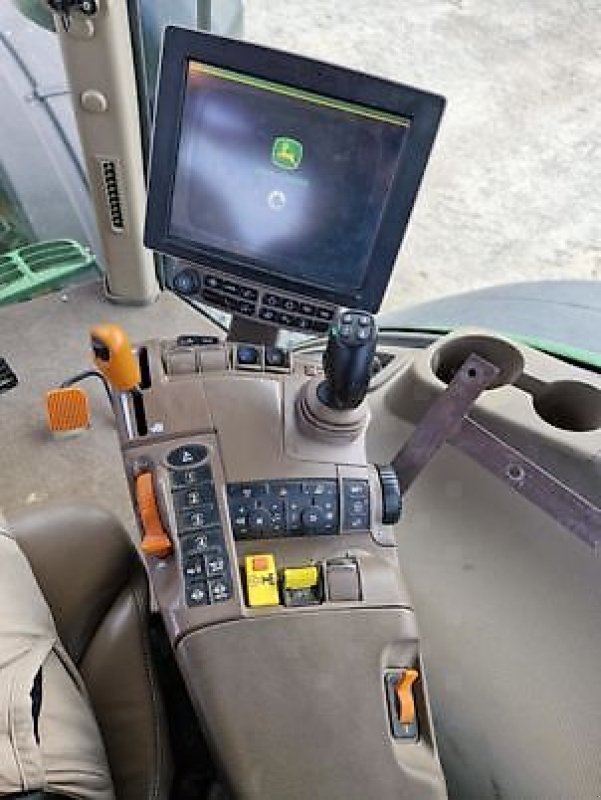 Traktor des Typs John Deere 7250R, Gebrauchtmaschine in Monferran-Savès (Bild 13)