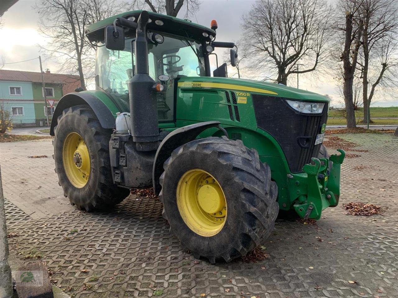 Traktor a típus John Deere 7250R, Gebrauchtmaschine ekkor: Triebes (Kép 1)