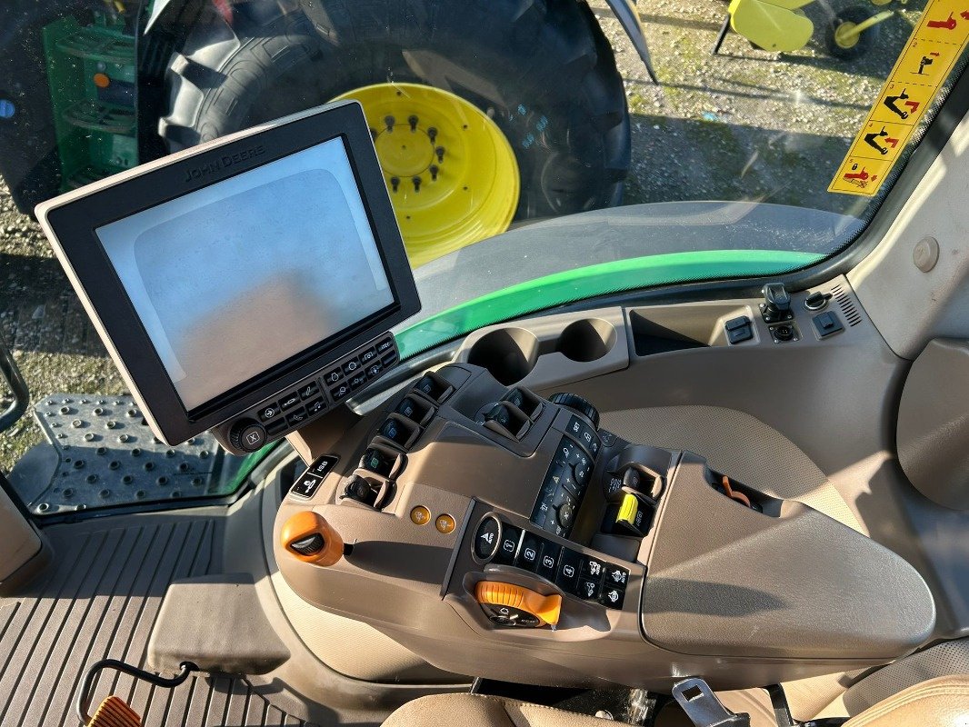 Traktor des Typs John Deere 7250R, Gebrauchtmaschine in Sittensen (Bild 3)