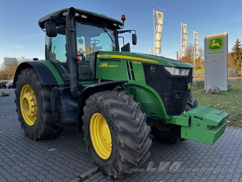 Traktor от тип John Deere 7250R, Gebrauchtmaschine в Sülzetal OT Altenweddingen (Снимка 1)