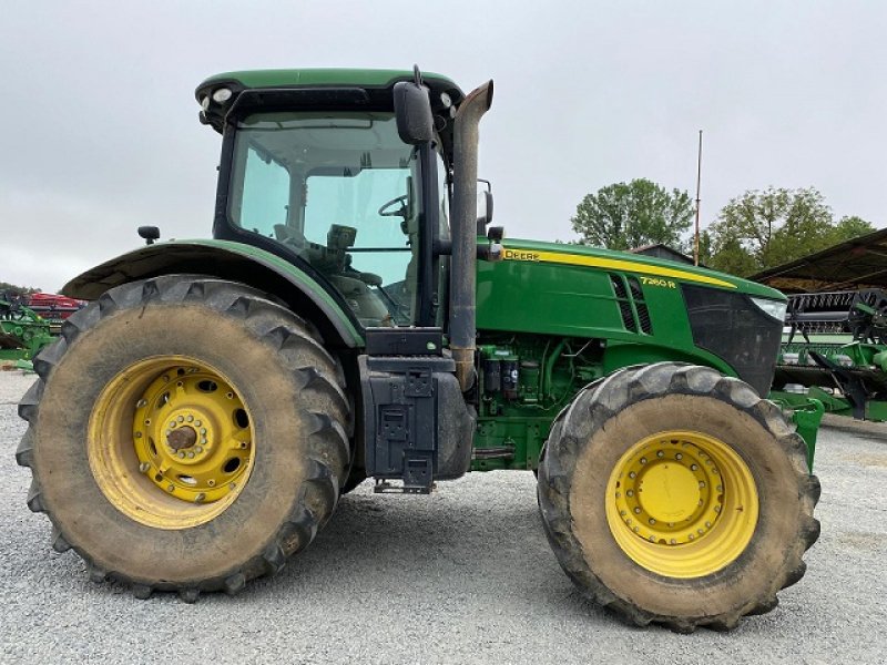 Traktor Türe ait John Deere 7260R, Gebrauchtmaschine içinde LE PONT CHRETIEN (resim 4)