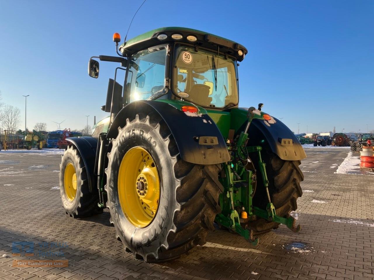 Traktor van het type John Deere 7270 R, Gebrauchtmaschine in Osterburg (Foto 3)