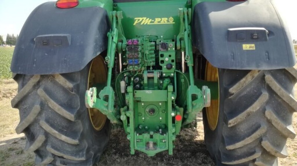 Traktor van het type John Deere 7270 R, Gebrauchtmaschine in Feuges (Foto 3)