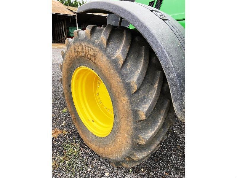 Traktor a típus John Deere 7270R, Gebrauchtmaschine ekkor: SAINT-GERMAIN DU PUY (Kép 4)