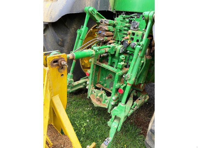 Traktor a típus John Deere 7270R, Gebrauchtmaschine ekkor: SAINT-GERMAIN DU PUY (Kép 3)