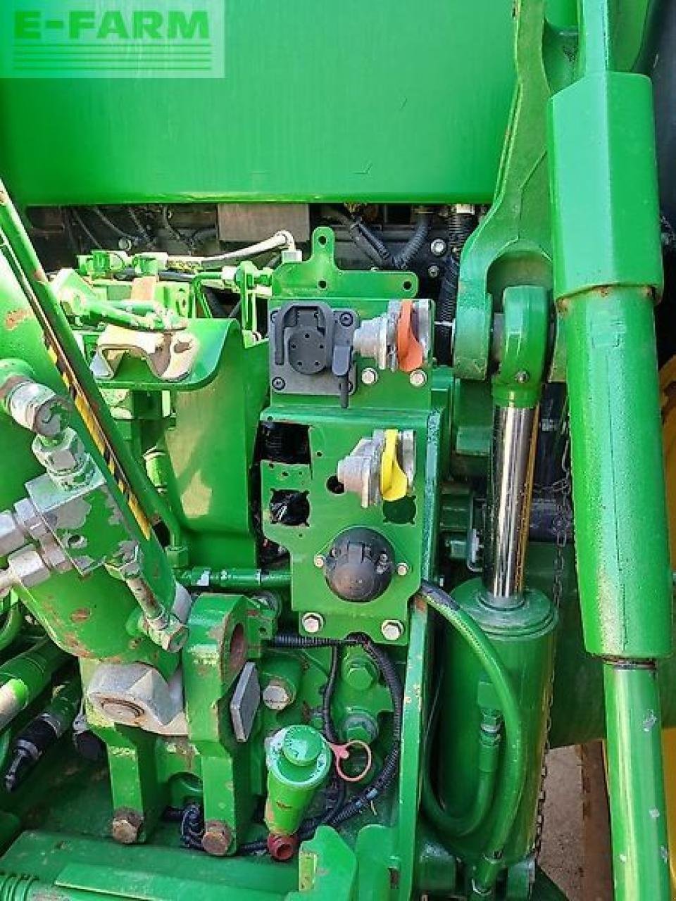 Traktor del tipo John Deere 7270r, Gebrauchtmaschine en SKARBIMIERZ – OSIEDLE (Imagen 7)