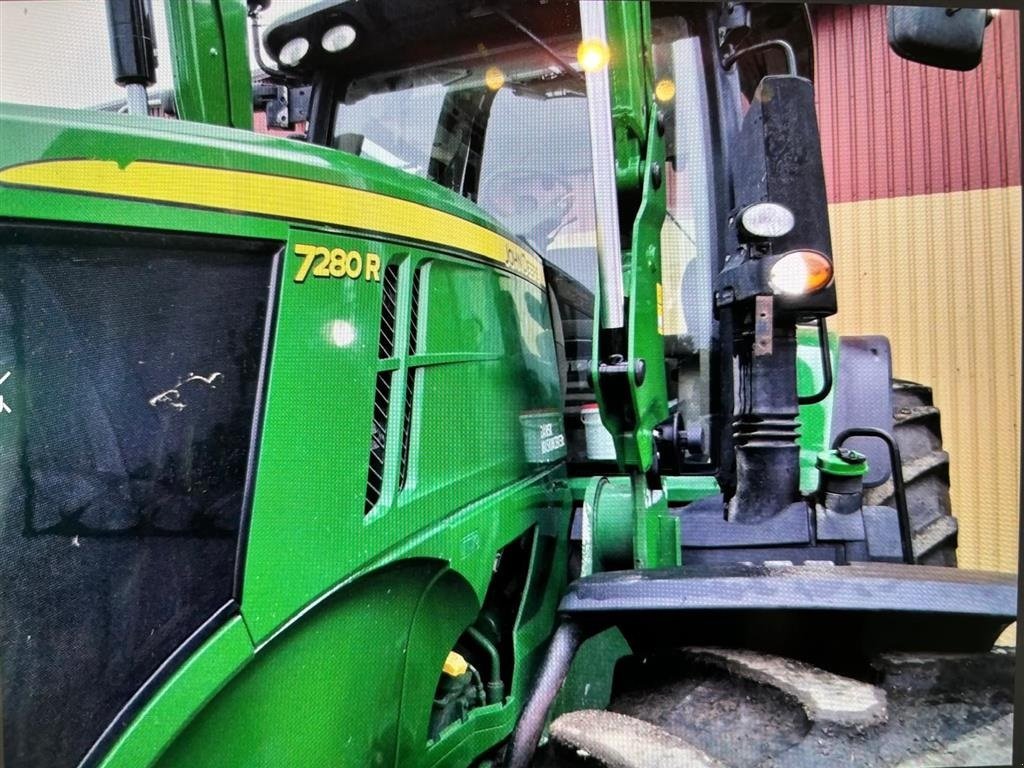 Traktor typu John Deere 7280R Front PTO og lift. StarFire 3000 GPS. Ring til Ulrik på 40255544. Jeg snakker Jysk, tysk og engelsk., Gebrauchtmaschine v Kolding (Obrázek 4)