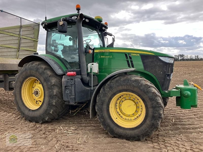 Traktor des Typs John Deere 7280R, Gebrauchtmaschine in Salsitz