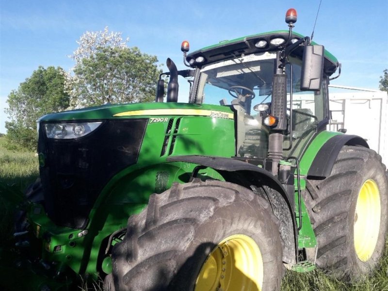 Traktor του τύπου John Deere 7290R GPS, Sektions kontrol, AutoTrac, hydraulisk topstang og frontlift.Ring til Ulrik på 40255544. Jeg snakker Jysk, tysk og engelsk., Gebrauchtmaschine σε Kolding (Φωτογραφία 1)