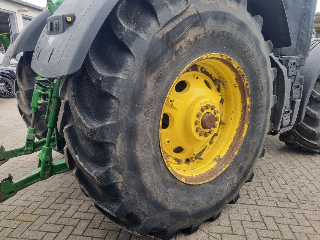 Traktor of the type John Deere 7290R MY17 e23 40, Gebrauchtmaschine in Neubrandenburg (Picture 12)