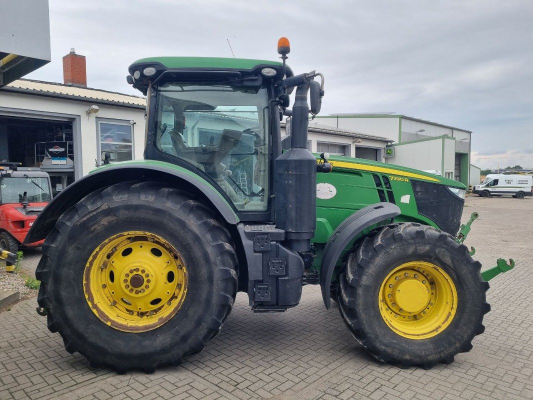 Traktor typu John Deere 7290R MY17 e23 40, Gebrauchtmaschine w Neubrandenburg (Zdjęcie 10)