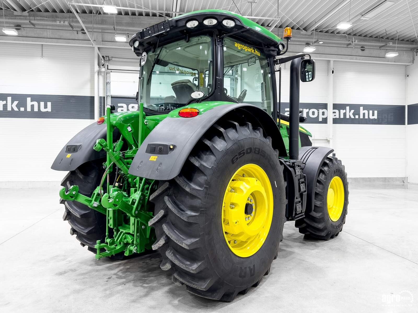 Traktor типа John Deere 7290R, Gebrauchtmaschine в Csengele (Фотография 3)