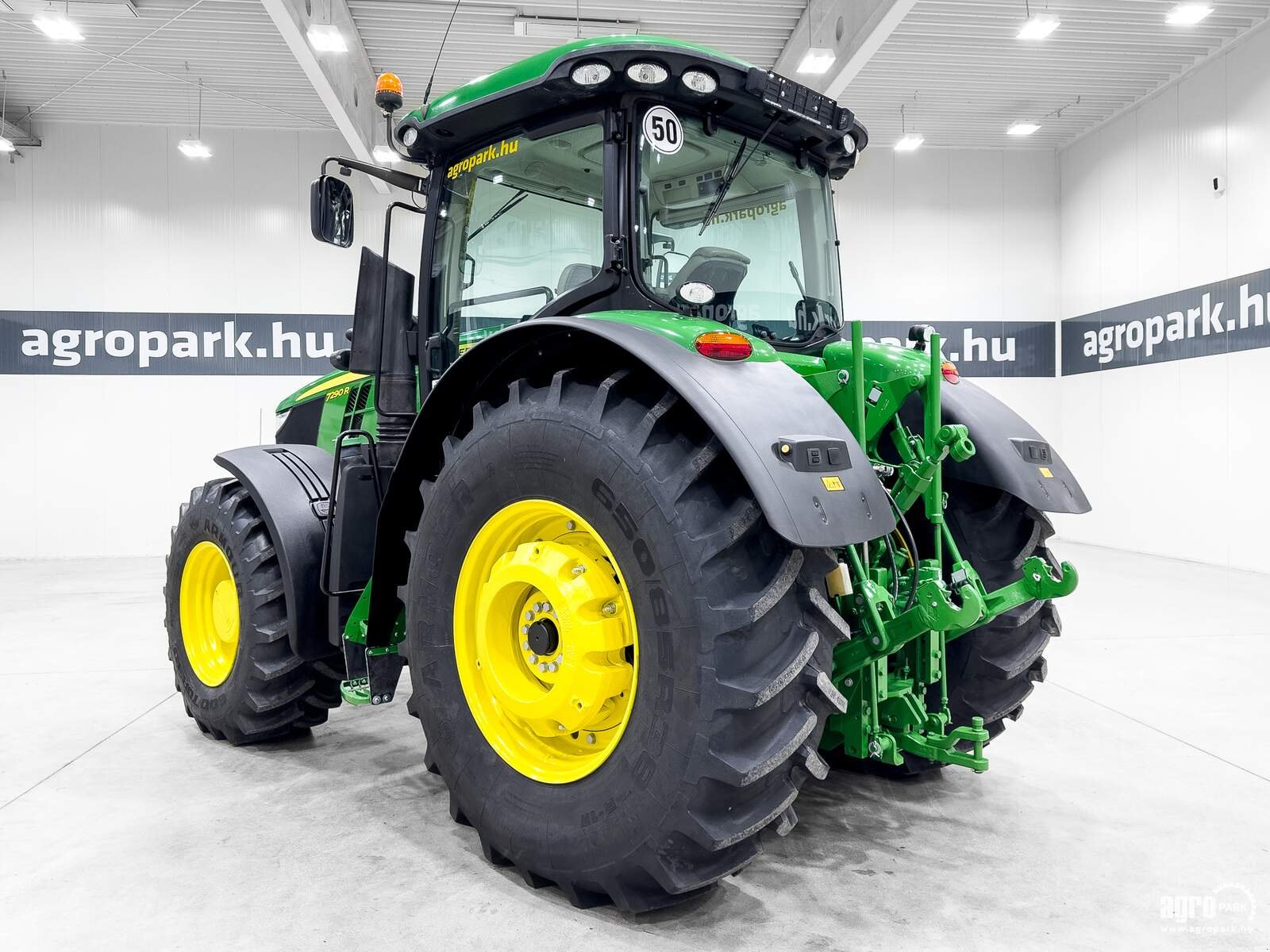 Traktor типа John Deere 7290R, Gebrauchtmaschine в Csengele (Фотография 4)