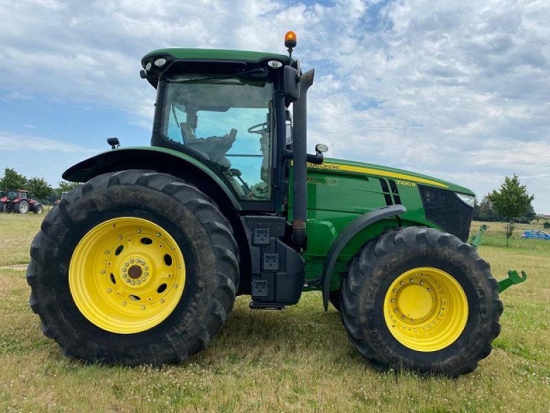 Traktor a típus John Deere 7290R, Gebrauchtmaschine ekkor: LE PONT CHRETIEN (Kép 4)