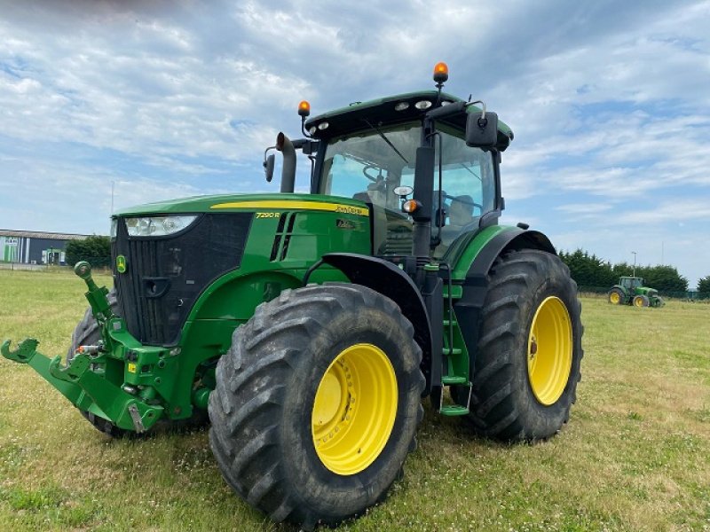 Traktor Türe ait John Deere 7290R, Gebrauchtmaschine içinde LE PONT CHRETIEN (resim 1)