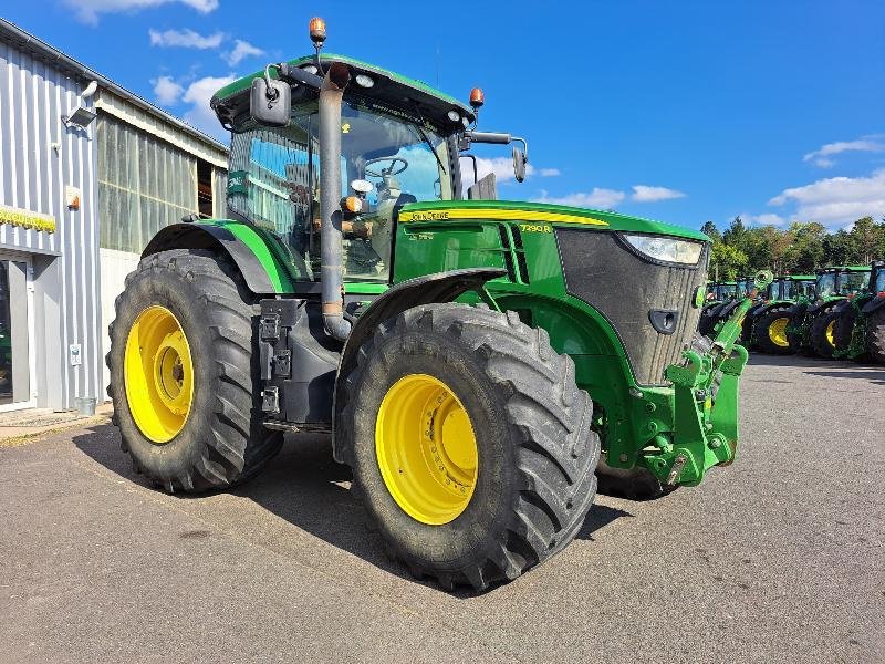 Traktor типа John Deere 7290R, Gebrauchtmaschine в SAINT GENEST D'AMBIERE