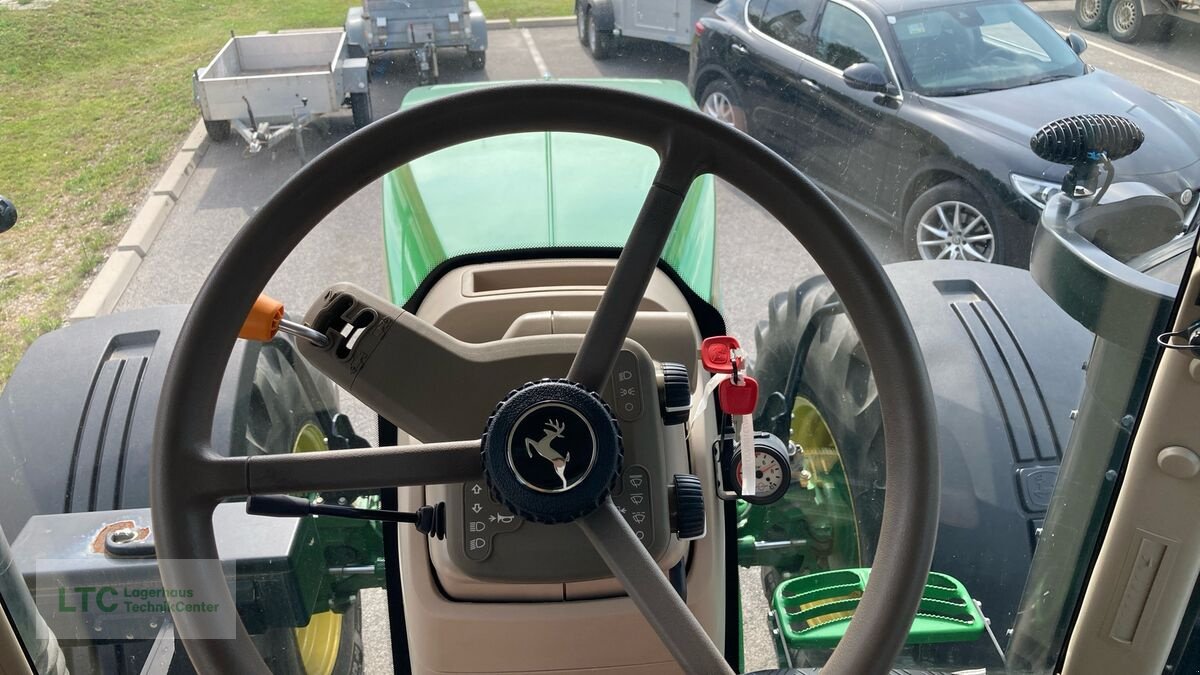 Traktor des Typs John Deere 7310 R, Gebrauchtmaschine in Eggendorf (Bild 11)