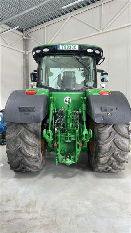 Traktor des Typs John Deere 7310R Front PTO. GPS. Auto Steer aktiveret. Foraksel og førerhus affjedret., Gebrauchtmaschine in Kolding (Bild 3)