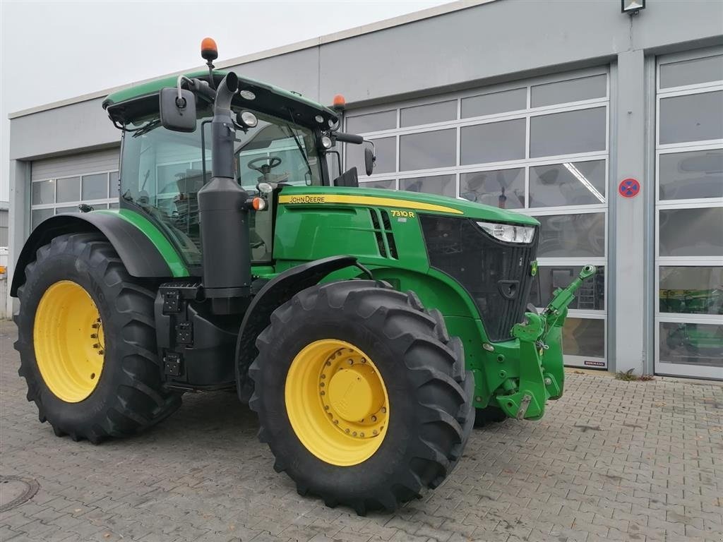 Traktor del tipo John Deere 7310R Front PTO. GPS. Auto Steer aktiveret. Foraksel og førerhus affjedret., Gebrauchtmaschine en Kolding (Imagen 3)