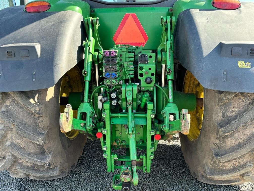 Traktor от тип John Deere 7310R Front PTO og lift. GPS ready. Affjedret foraksel og kabine. Ring til Ulrik på 40255544. Jeg snakker Jysk., Gebrauchtmaschine в Kolding (Снимка 6)