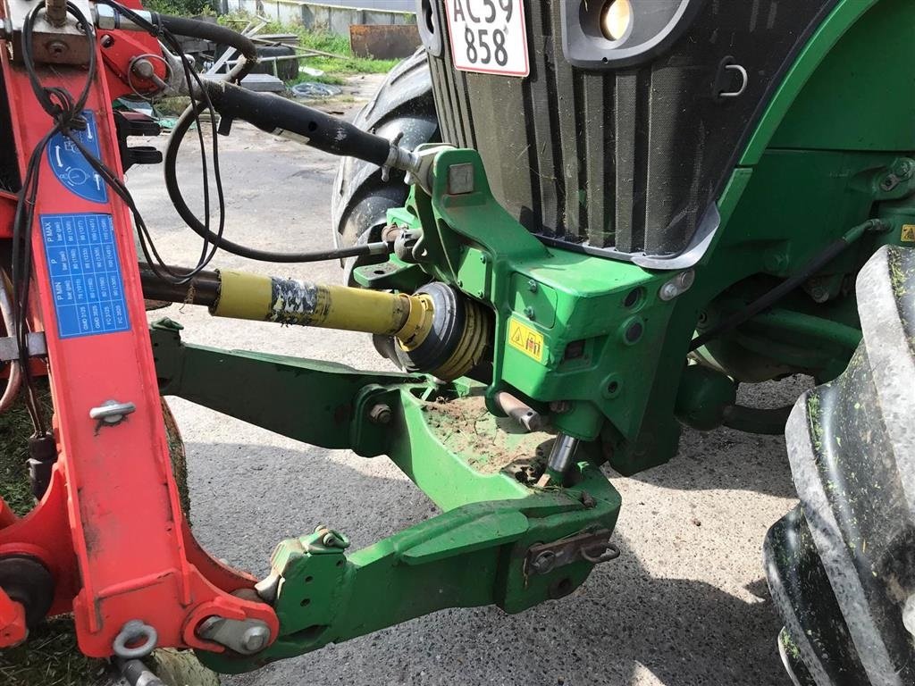 Traktor van het type John Deere 7310R Front PTO og lift. GPS ready. Affjedret foraksel og kabine. Ring til Ulrik på 40255544. Jeg snakker Jysk., Gebrauchtmaschine in Kolding (Foto 5)