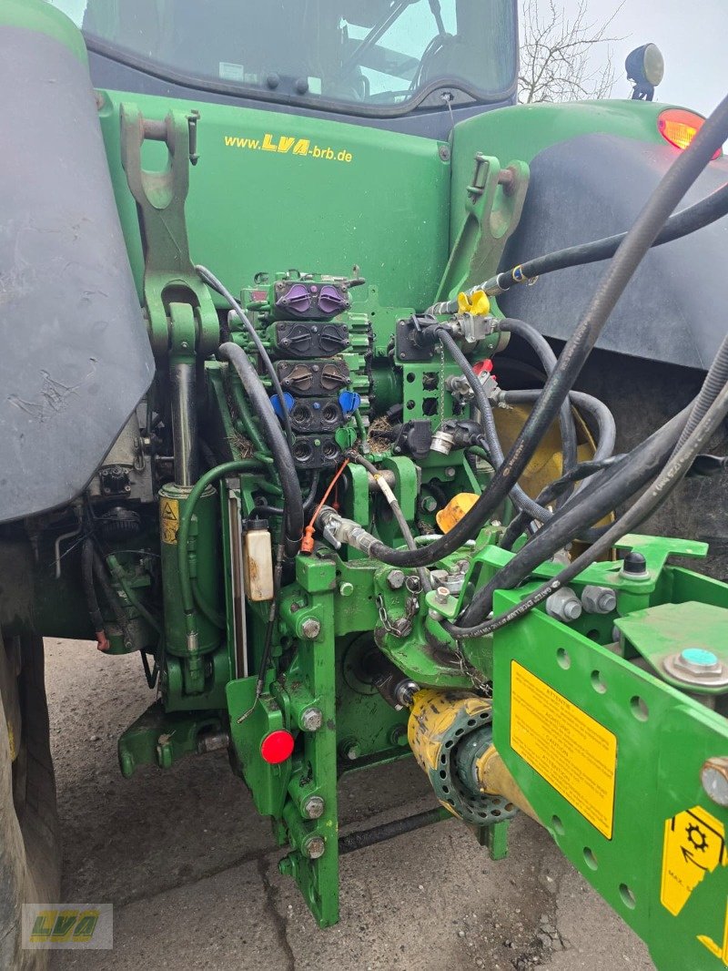 Traktor van het type John Deere 7310R, Gebrauchtmaschine in Schenkenberg (Foto 8)