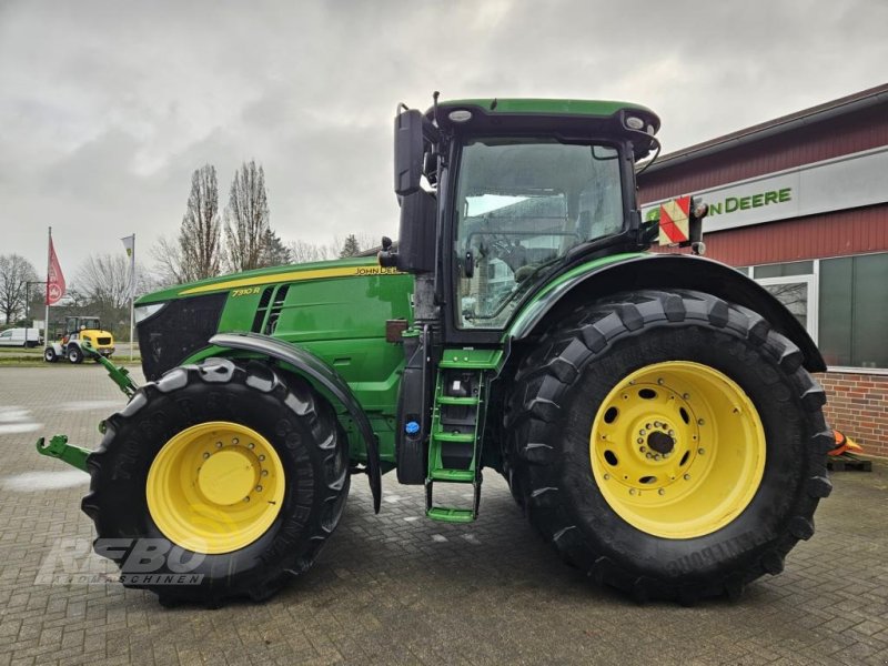 Traktor van het type John Deere 7310R, Gebrauchtmaschine in Schwaförden (Foto 1)