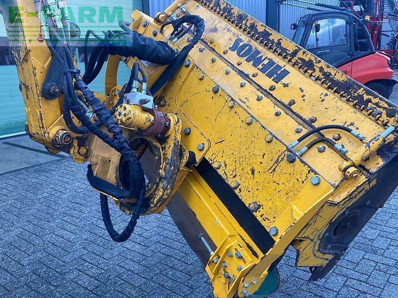 Traktor of the type John Deere 7430 incl hemos maaiarm, Gebrauchtmaschine in gg VEGHEL (Picture 2)