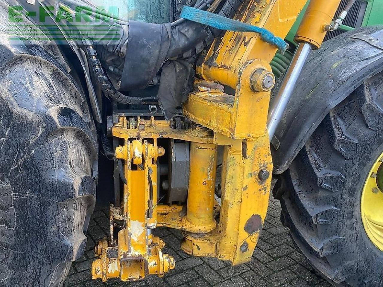 Traktor des Typs John Deere 7430 incl hemos maaiarm, Gebrauchtmaschine in gg VEGHEL (Bild 5)